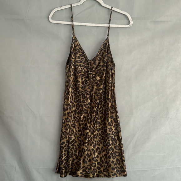 Zara Leopard Mini Dress - Picture 2 of 5